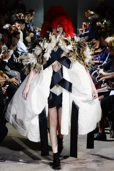 Look 6